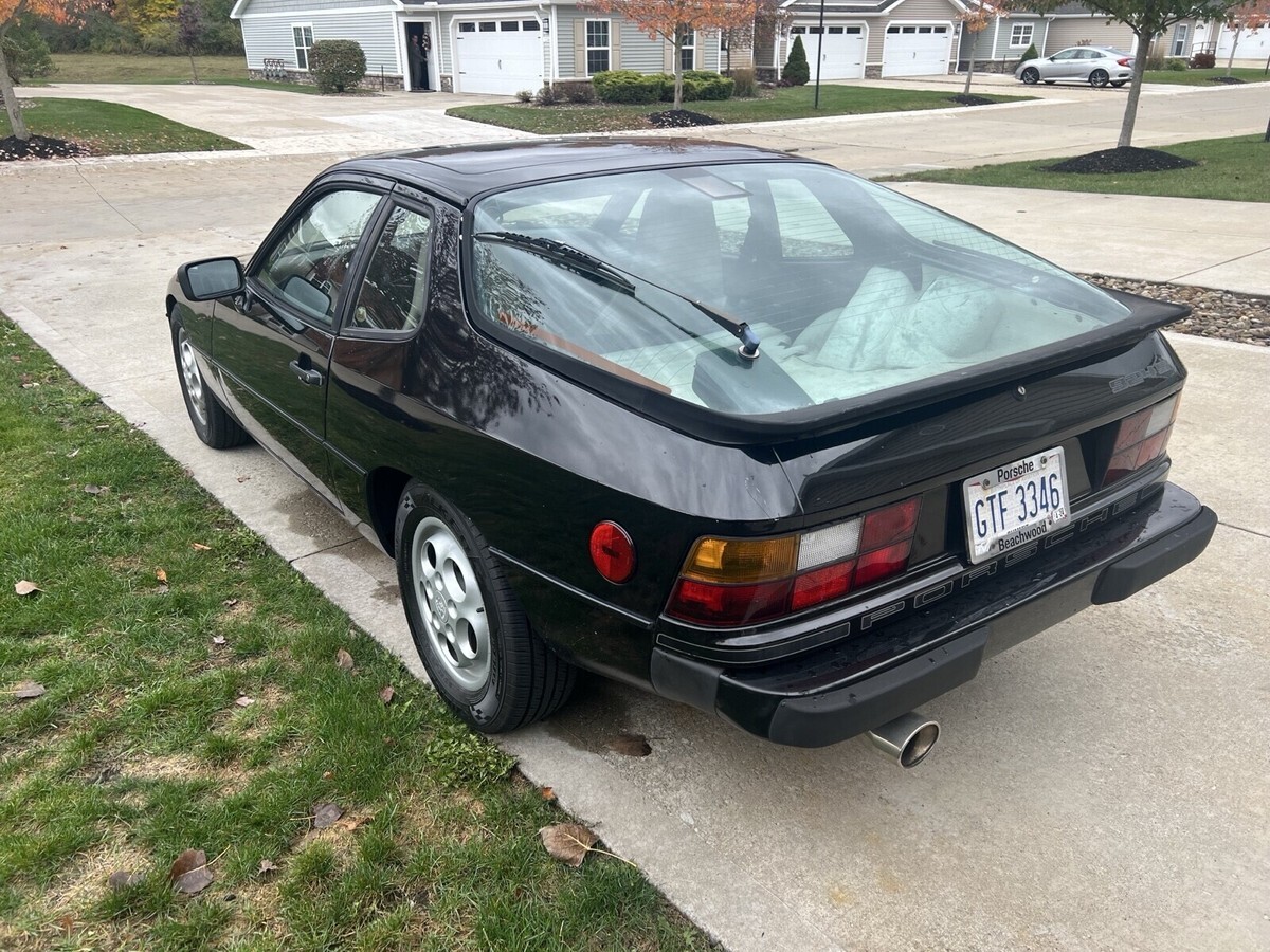 1988 Porsche 924 S - photo 2