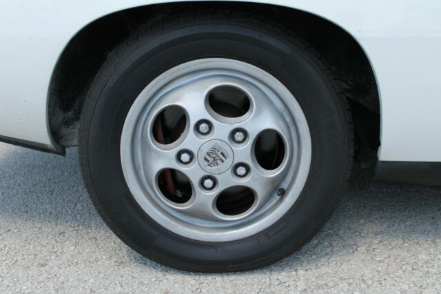 1988 Porsche 924 - photo 10