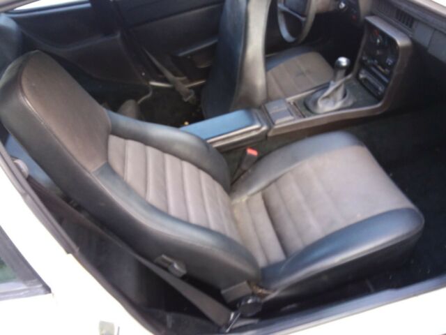 1988 Porsche 924 S - photo 12