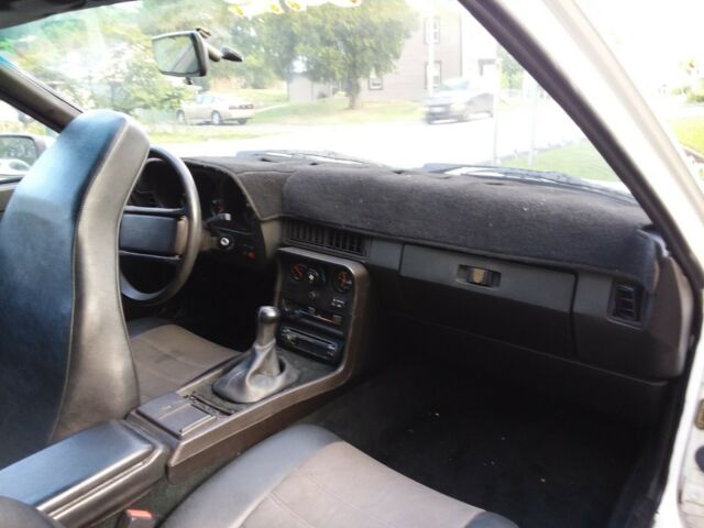 1988 Porsche 924 S - photo 8
