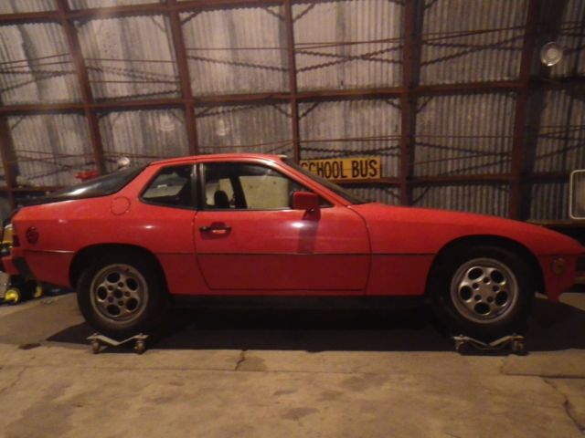 1988 PORSCHE 924S PROJECT MUST SELL MAKE OFFER SAME AS 944 1988 Porsche 924 S