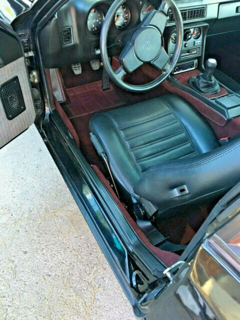 1988 Porsche 924 - photo 5