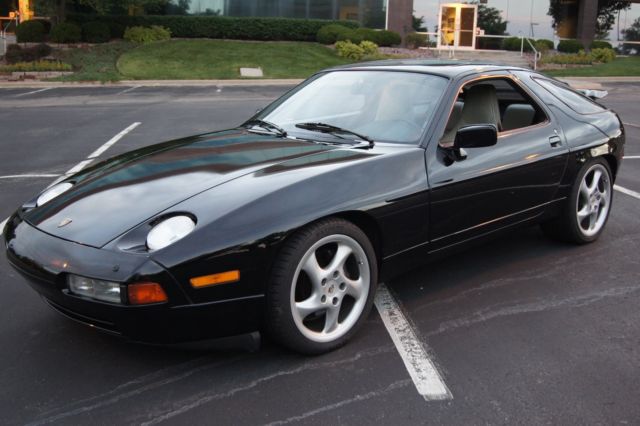 1988 Porsche 928 S4 - photo 2
