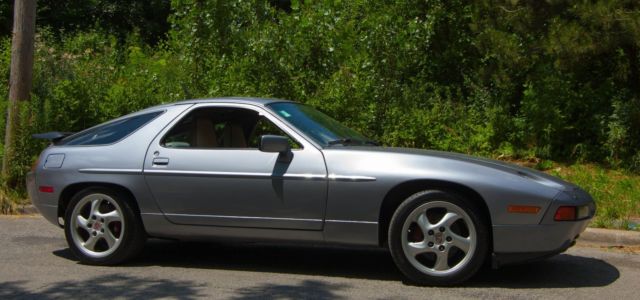1988 Porsche 928 - photo 2