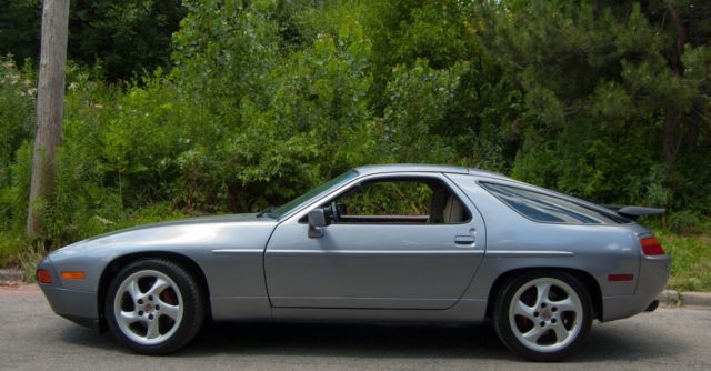 1988 Porsche 928 - photo 9