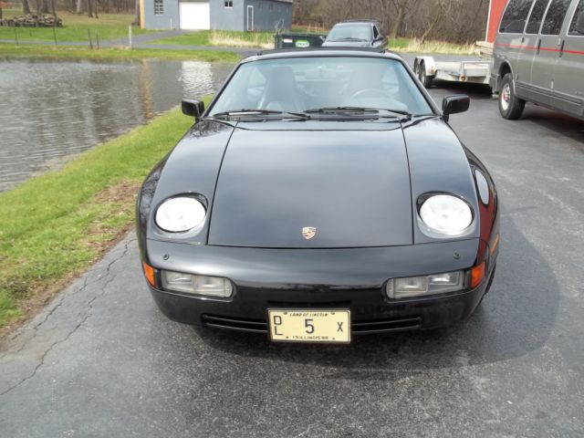 1988 Porsche 928 - photo 2