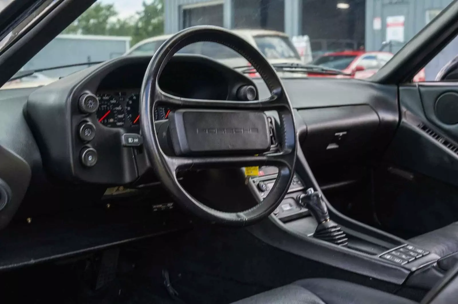 1988 Porsche 928 Black on Black – Rebuilt Engine – Runs and Drives - photo 11