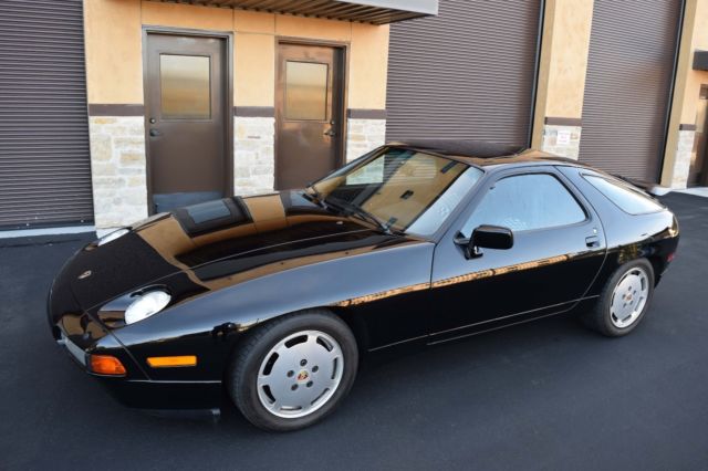 1988 Porsche 928 S4