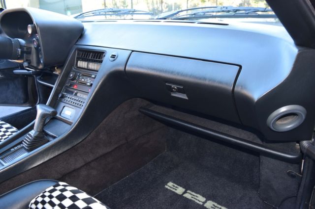 1988 Porsche 928 S4 - photo 11