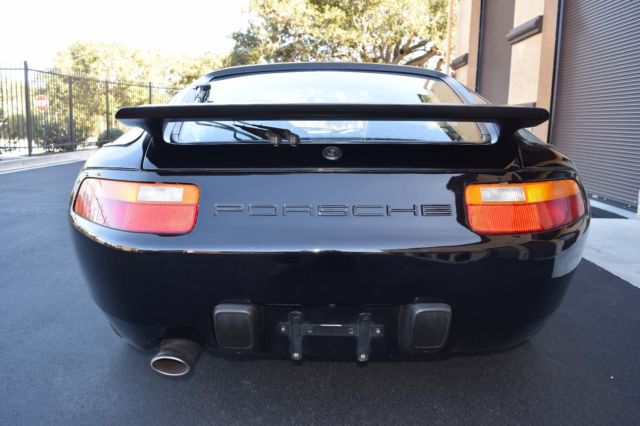 1988 Porsche 928 S4 - photo 3
