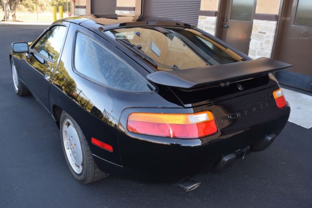 1988 Porsche 928 S4 - photo 4