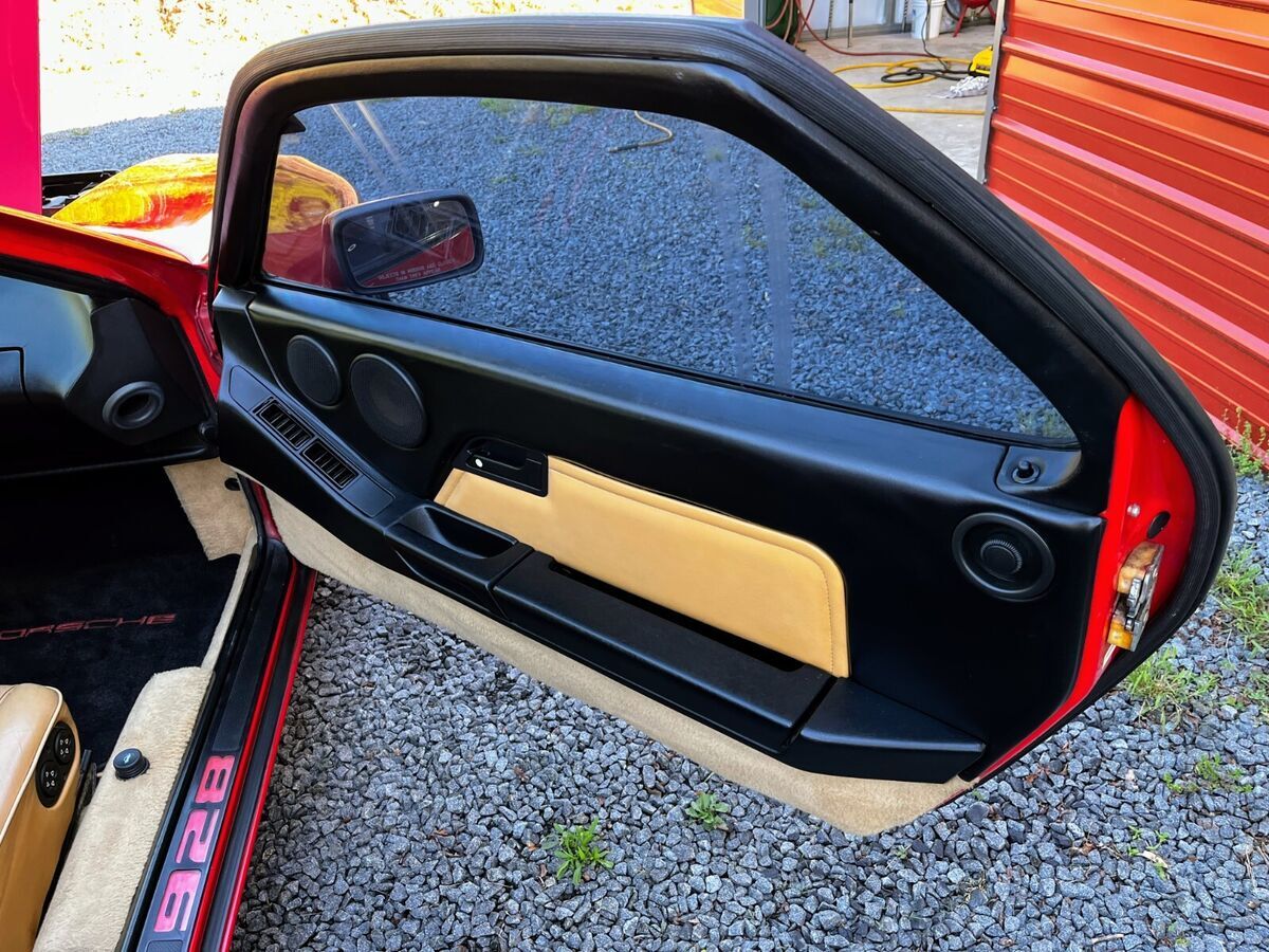 1988 Porsche 928 - photo 11