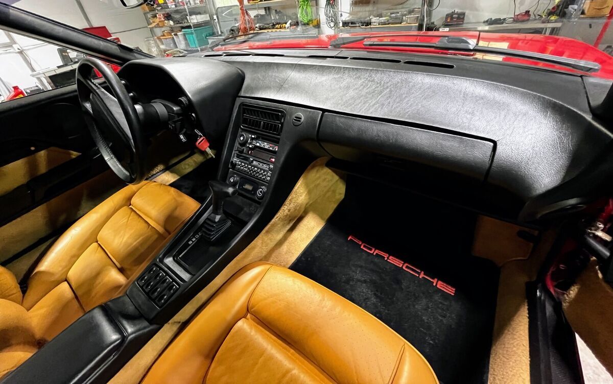 1988 Porsche 928 - photo 13