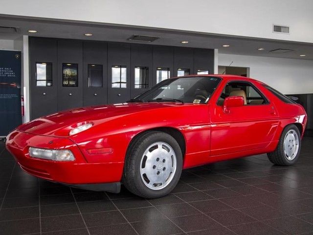 1989 Porsche 928 - photo 3