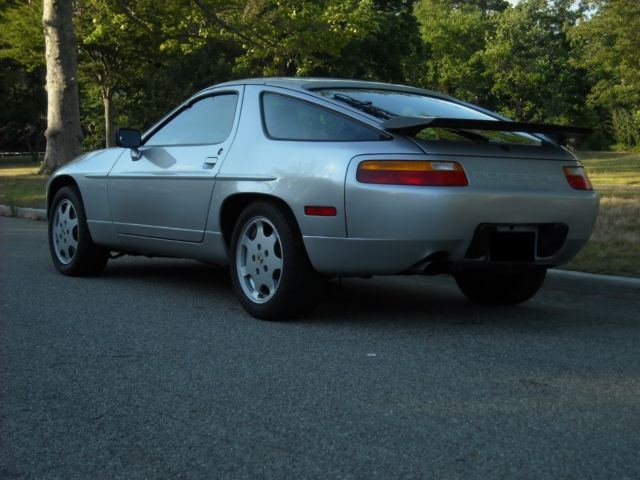 1988 Porsche 928 S4 - photo 5