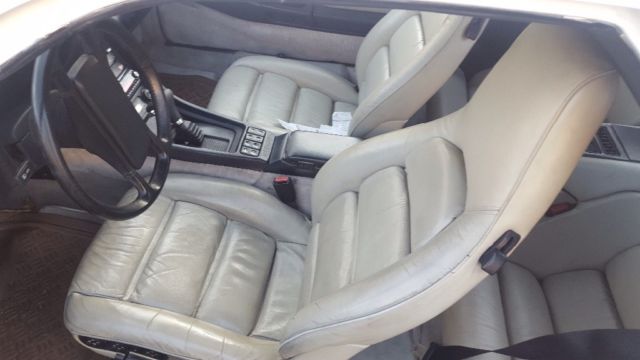 1988 Porsche 928 - photo 7