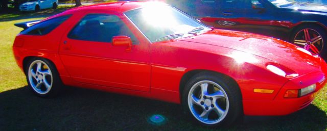 1988 Porsche 928 Rear A/c unit. Moon roof - photo 2