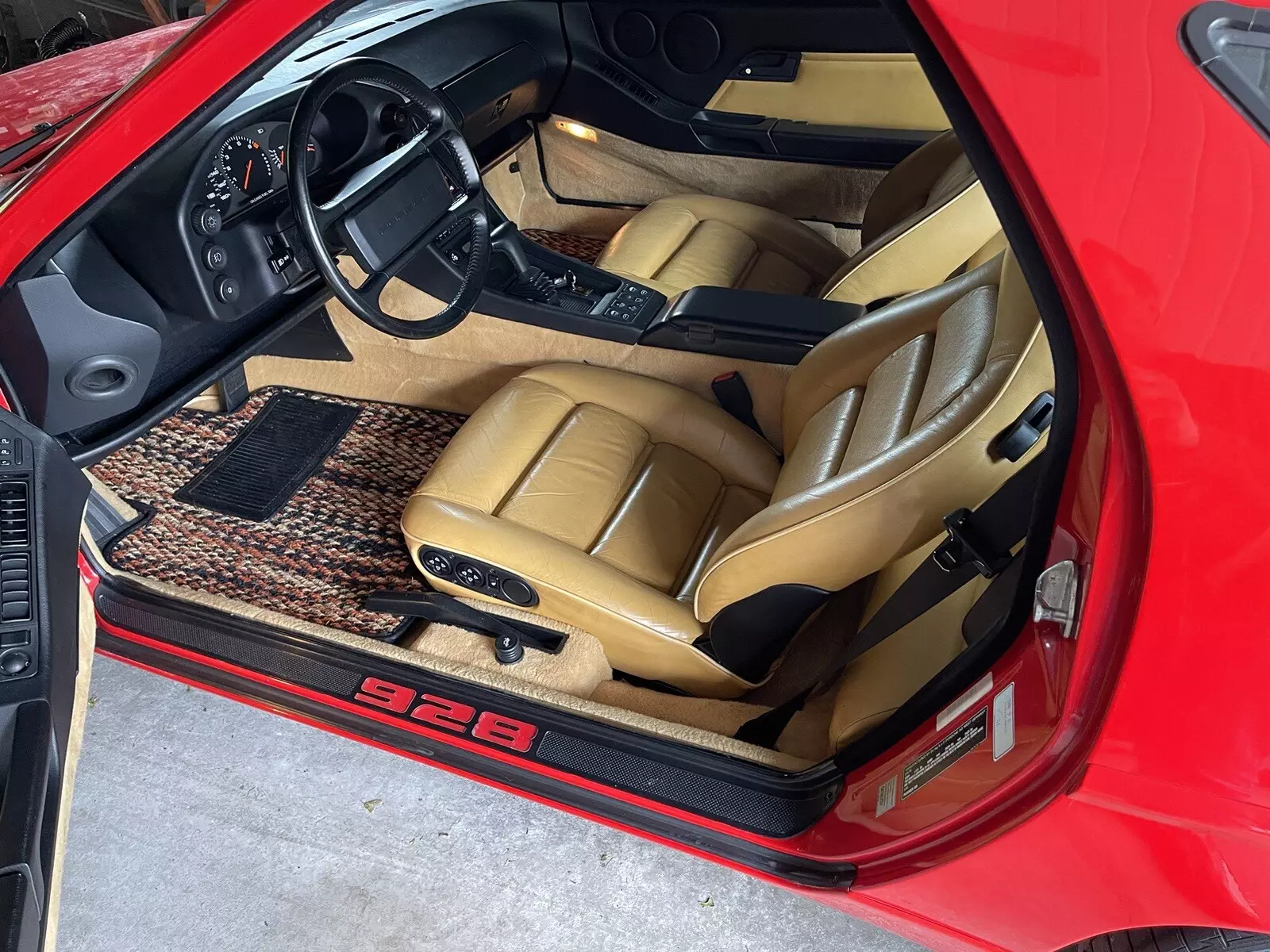 1988 Porsche 928 - photo 2