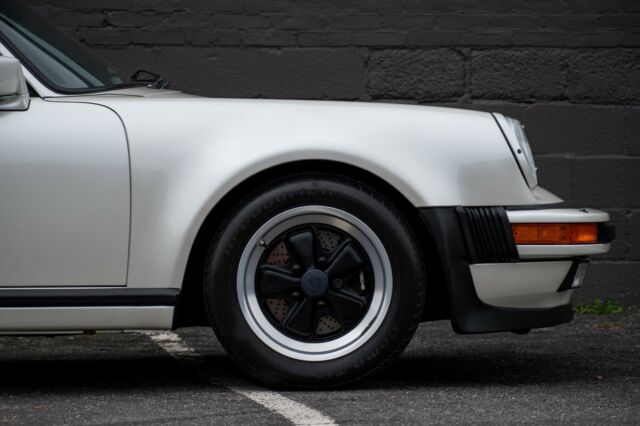 1988 Porsche 930 - photo 5
