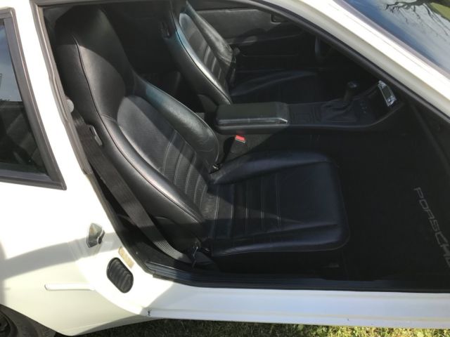 1988 Porsche 944 Base Coupe 2-Door - photo 10