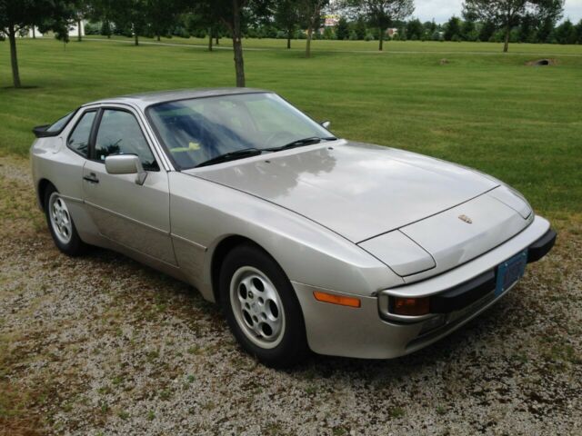 1988 Porsche 944 - photo 2