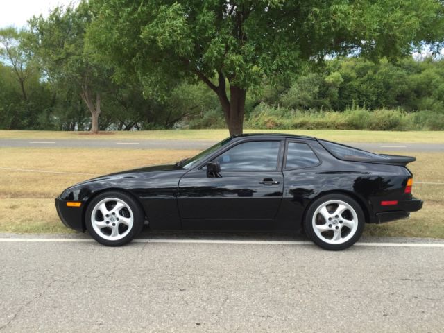 1988 Porsche 944 Turbo Black Magic 217hp 1988 Porsche 944