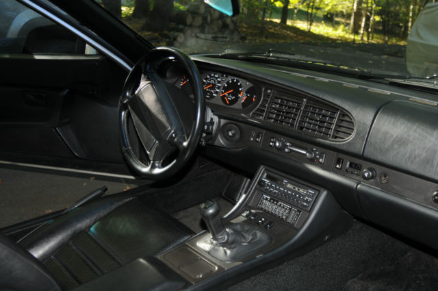 1988 Porsche 944 TURBO Coupe 2-Door - photo 10