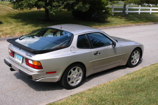 1988 Porsche 944 TURBO Coupe 2-Door - photo 5
