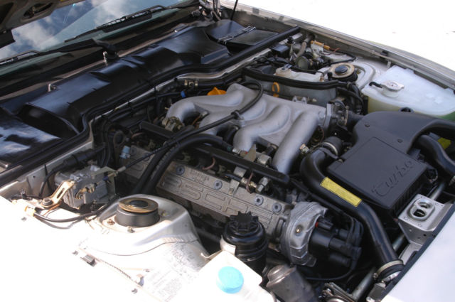 1988 Porsche 944 TURBO Coupe 2-Door - photo 8