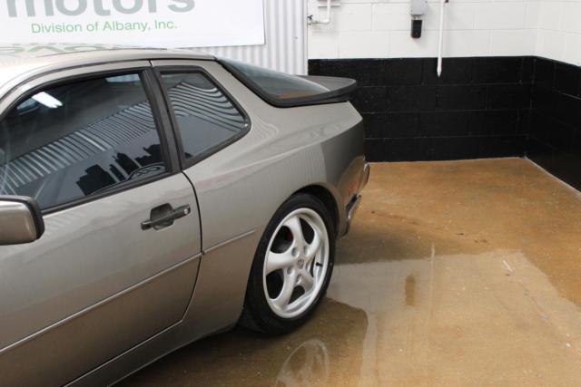 1988 Porsche 944 Turbo Base Coupe 2-Door - photo 5
