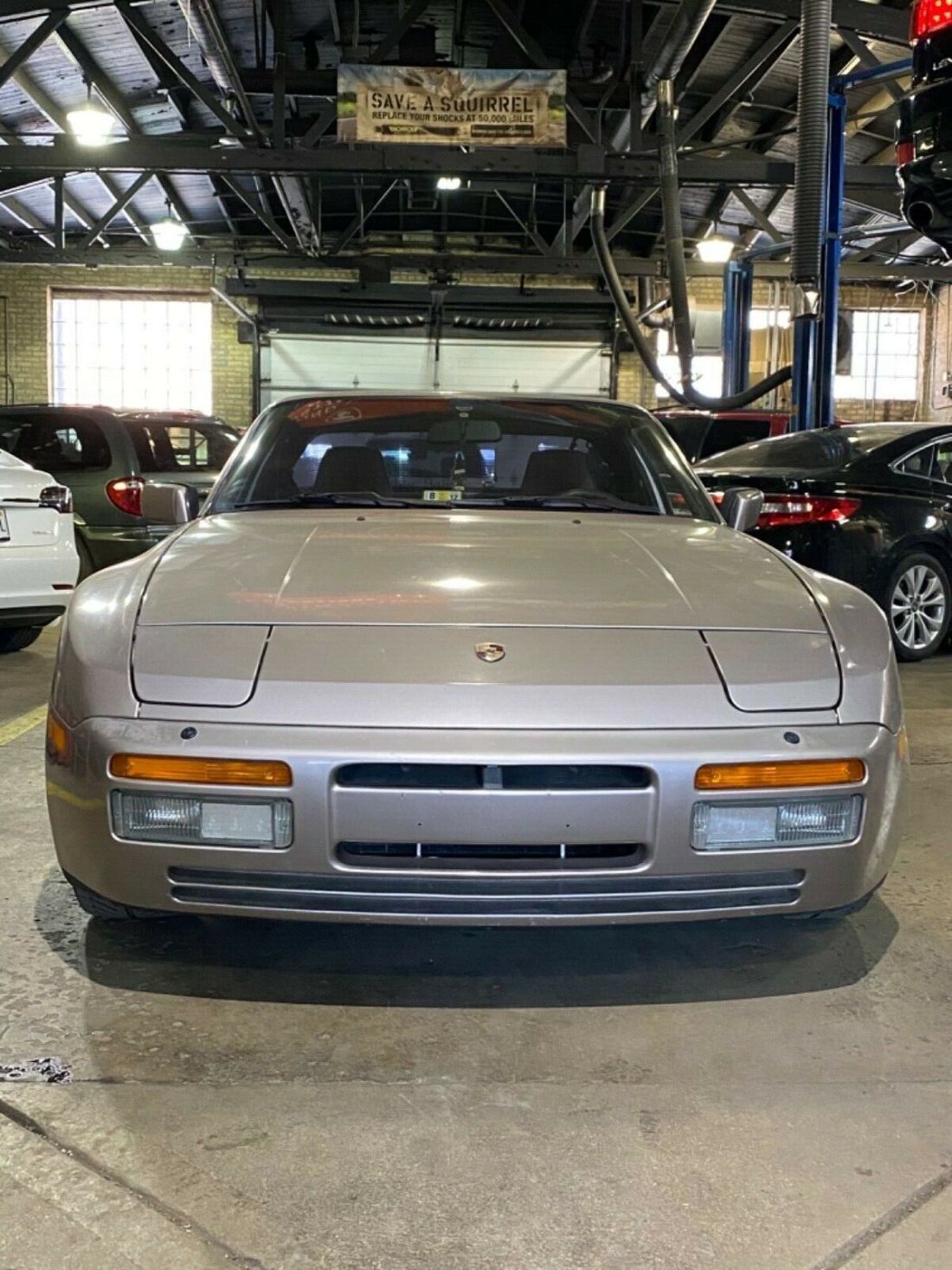 1988 Porsche 944 Turbo Silver Rose Edition - photo 4