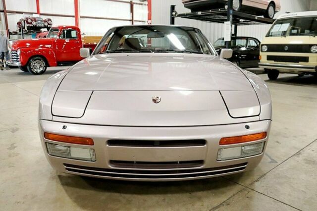 1988 Porsche 944 Turbo Silver Rose Edition - photo 8