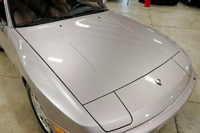 1988 Porsche 944 Turbo Silver Rose Edition - photo 9