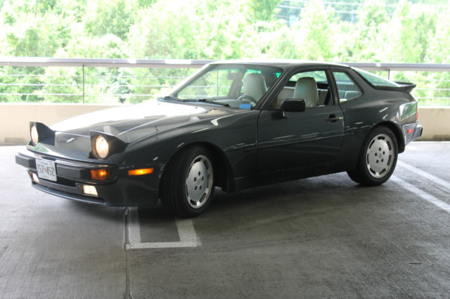 1988 Porsche 944 S