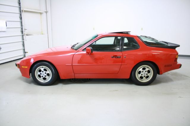 1988 Porsche 944 - photo 2