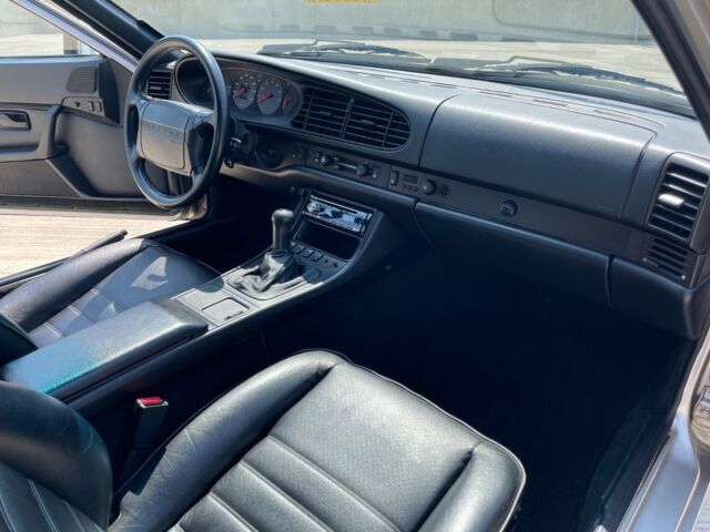 1988 Porsche 944 S - photo 12