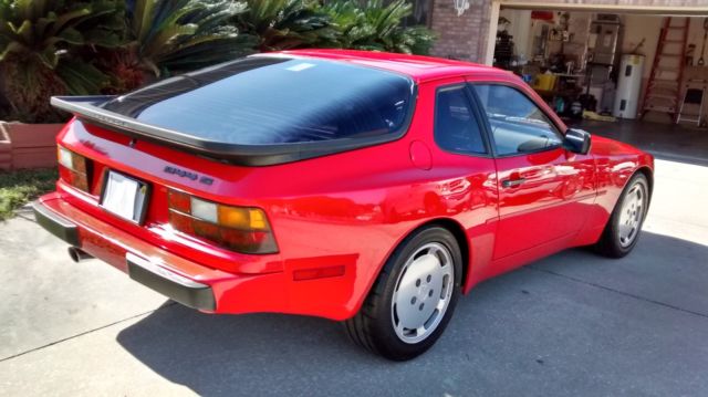 1988 Porsche 944 S model - photo 5