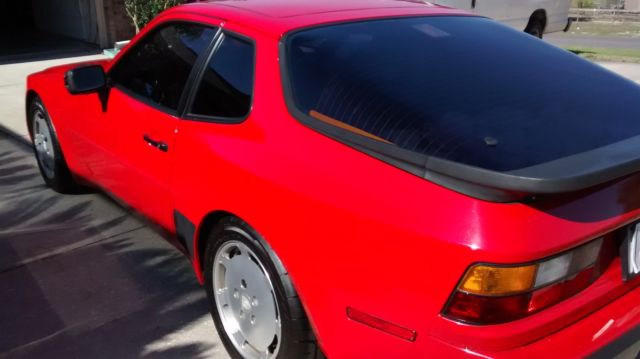 1988 Porsche 944 S model - photo 6