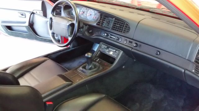 1988 Porsche 944 S model - photo 8