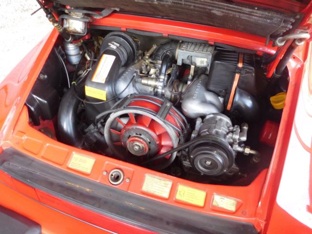 1988 Porsche 911 Carrera Coupe, fully documented 1-owner TX car - photo 10