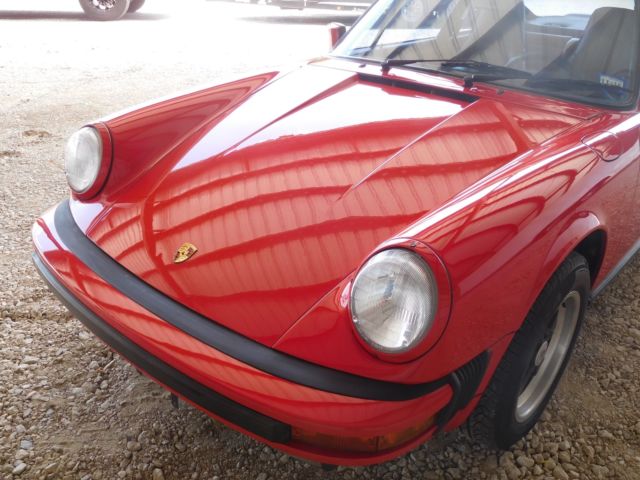 1988 Porsche 911 Carrera Coupe, fully documented 1-owner TX car - photo 5