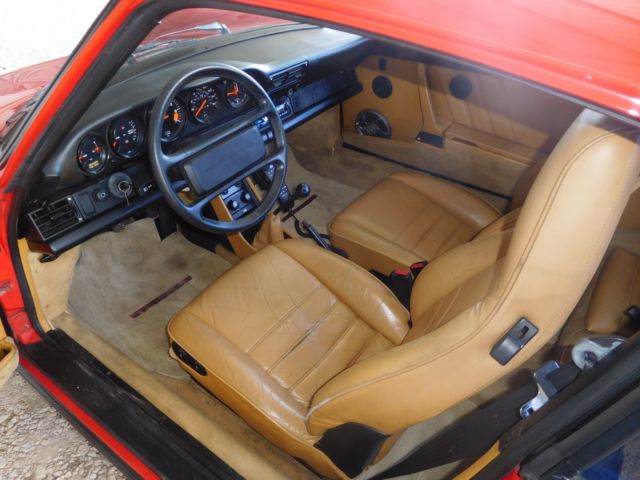 1988 Porsche 911 Carrera Coupe, fully documented 1-owner TX car - photo 6