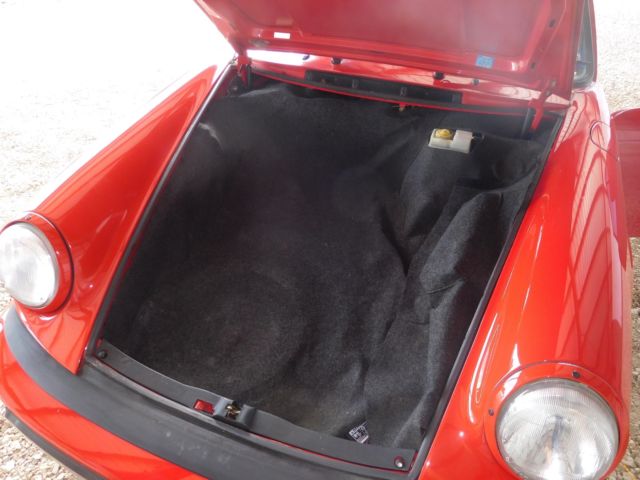 1988 Porsche 911 Carrera Coupe, fully documented 1-owner TX car - photo 7