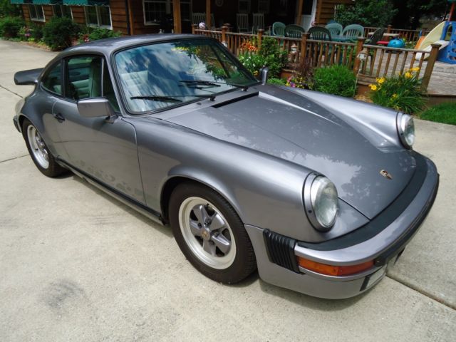 1988 Porsche 911 Diamond Jubilee Sunroof Coupe - photo 6