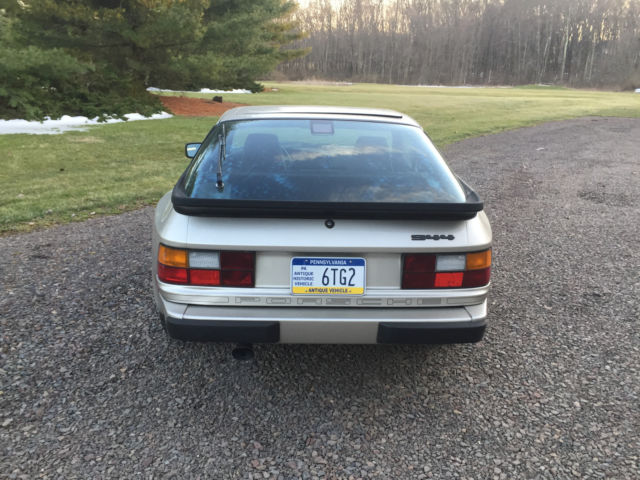 1988 Porsche 944 - photo 2