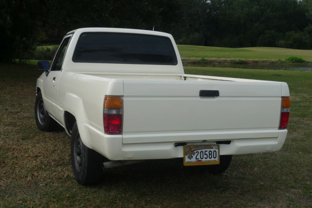 1988 Toyota Tacoma pick-up - photo 5