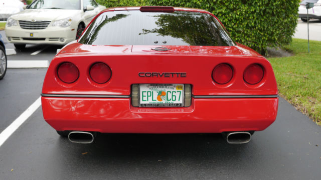 1988 Chevrolet Corvette - photo 2