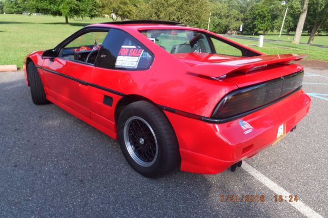 1988 Pontiac Fiero GT - photo 3