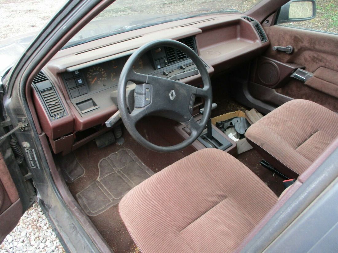 1988 Renault Medallion - photo 6