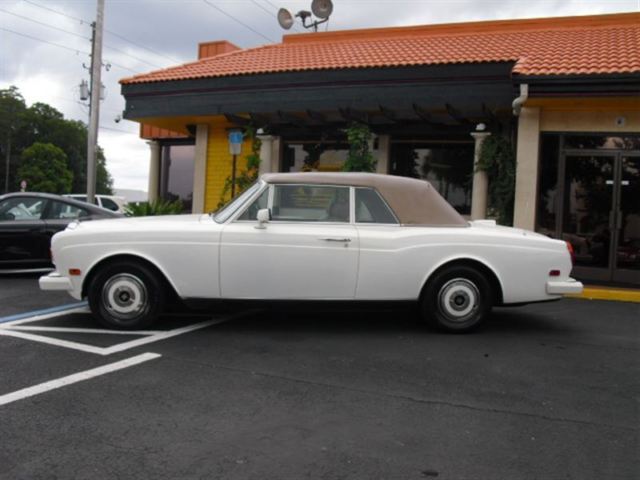 1988 Rolls-Royce Cornich II - photo 5